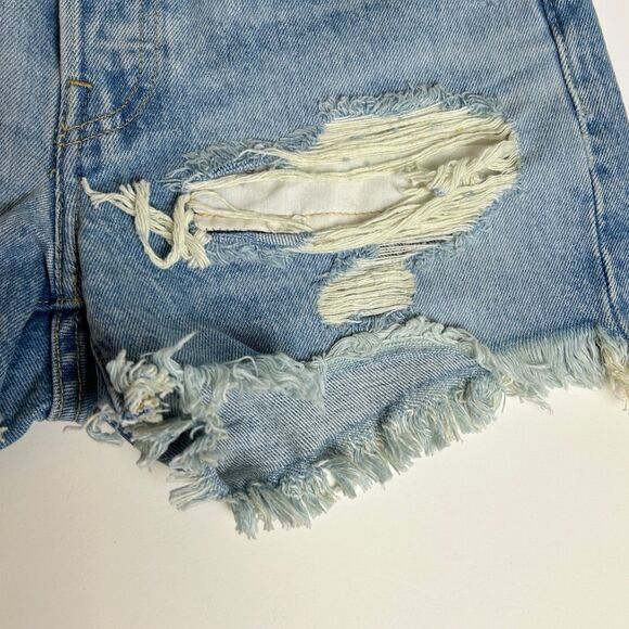 NWT Levi’s 501 Original High Rise Cotton Blue Denim Distressed Jean Shorts 25 - Picture 6 of 15